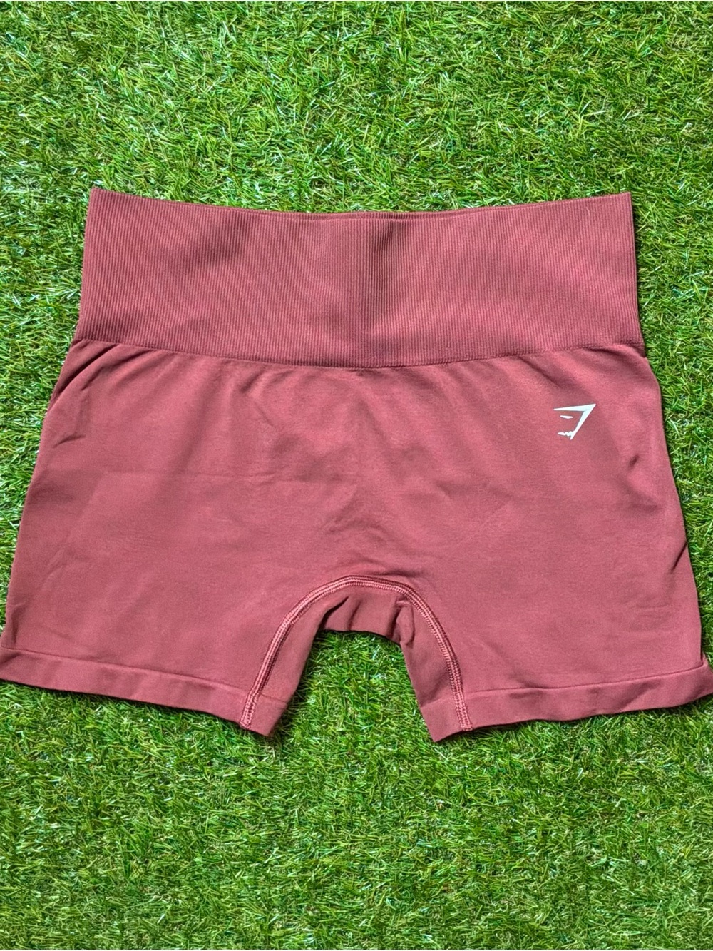 Gymshark Burgundy Seamless High Rise Gym Biker Shorts Medium